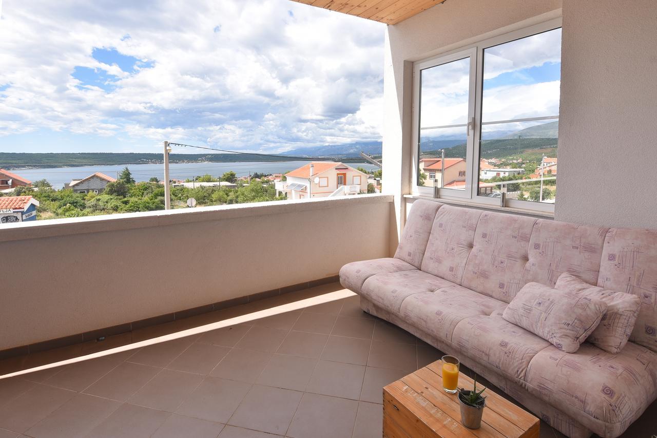 Apartment Larisa Gornji Karin Buitenkant foto